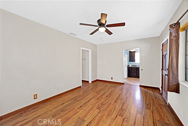 Detail Gallery Image 15 of 43 For 3967 Berryman Ave, Los Angeles,  CA 90066 - 2 Beds | 1 Baths