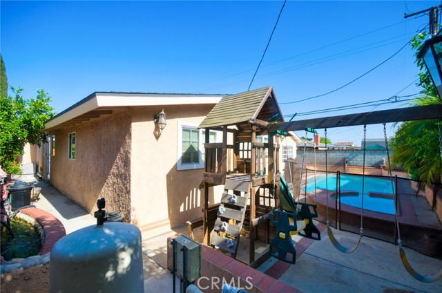8757 Los Altos Drive, Buena Park CA: https://media.crmls.org/medias/5a1b5fc6-dd2c-46c9-822c-33651e930c07.jpg