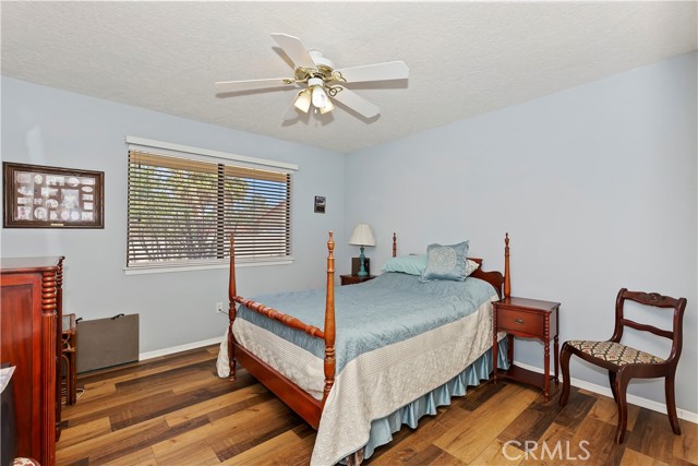 Detail Gallery Image 20 of 47 For 20407 Eyota Ln, Apple Valley,  CA 92308 - 3 Beds | 2 Baths