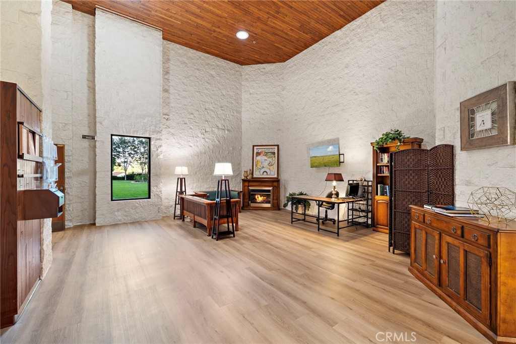 5a1c3c0e 6656 4d6c B48c 8cb210a3b4da