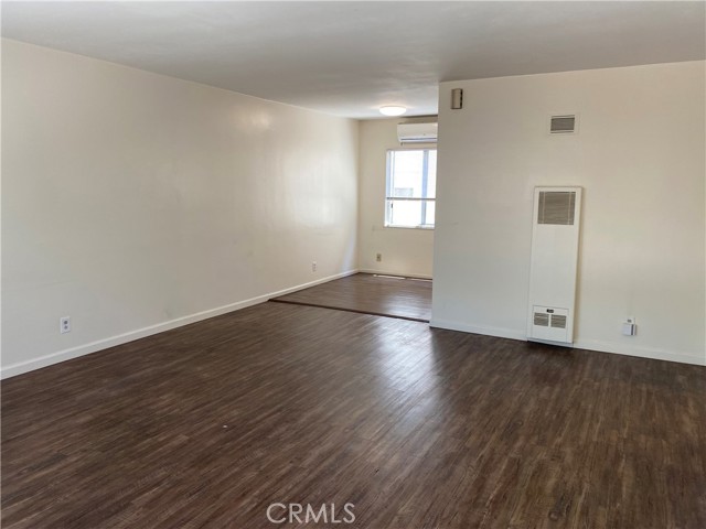 17313 S DENKER ST, Gardena CA: https://media.crmls.org/medias/5a1c7562-7033-4f61-8a78-227c98a99fc6.jpg