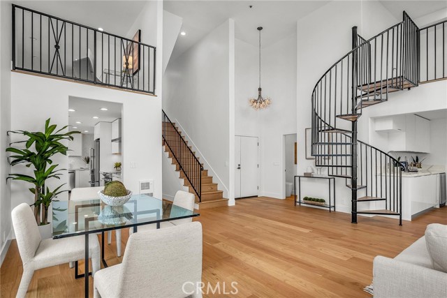 200 S Catalina Avenue, Redondo Beach CA: https://media.crmls.org/medias/5a1d2fcc-33e3-4843-974f-dd350b7f69b1.jpg
