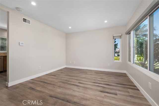 Detail Gallery Image 7 of 34 For 33602 Blue Lantern St #B,  Dana Point,  CA 92629 - 2 Beds | 1 Baths