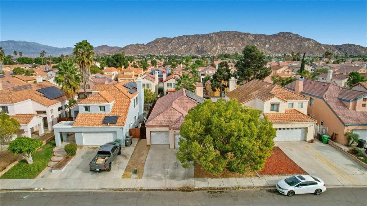 Detail Gallery Image 15 of 20 For 16580 War Cloud Dr, Moreno Valley,  CA 92551 - 3 Beds | 2 Baths