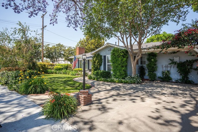Detail Gallery Image 3 of 58 For 577 S Albertson Ave, Covina,  CA 91723 - 3 Beds | 2 Baths