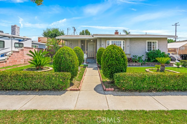 Detail Gallery Image 1 of 45 For 7726 Alderdale St, Downey,  CA 90240 - 3 Beds | 2 Baths