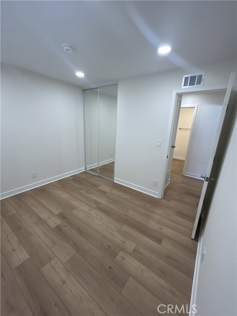 2511 W Sunflower Avenue, Santa Ana CA: https://media.crmls.org/medias/5a1eae03-8ba9-42ed-85a1-f8ffdbea2ec7.jpg