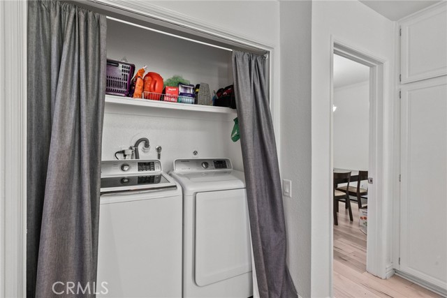 Detail Gallery Image 21 of 28 For 13214 Moorpark St #108,  Sherman Oaks,  CA 91423 - 2 Beds | 2 Baths