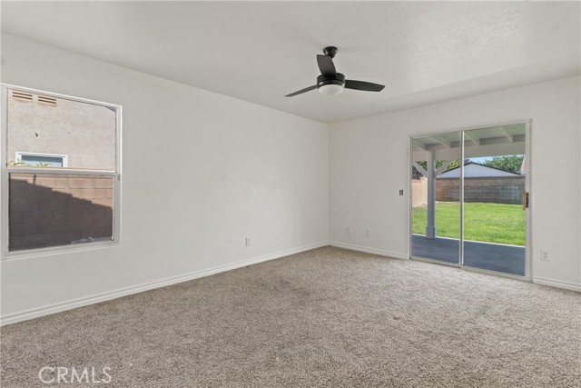6210 W Avenue J5, Lancaster CA: https://media.crmls.org/medias/5a205007-5fd4-4d06-93c3-eb47b1597743.jpg