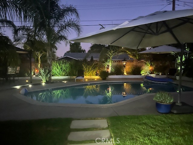 Detail Gallery Image 20 of 22 For 23726 Kittridge St, West Hills,  CA 91307 - 3 Beds | 2 Baths