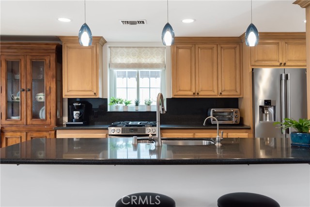464 36th Street, Manhattan Beach, California 90266, 3 Bedrooms Bedrooms, ,1 BathroomBathrooms,Residential,Sold,36th,SB21242868