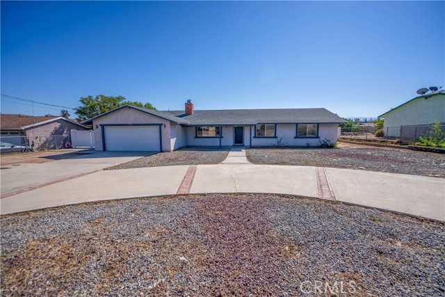 Detail Gallery Image 3 of 56 For 7795 Oakwood, Hesperia,  CA 92345 - 3 Beds | 2 Baths