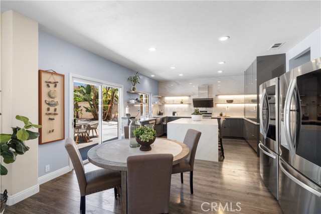 8787 Sunbird Avenue, Fountain Valley CA: https://media.crmls.org/medias/5a21b248-9ab2-4833-bfb0-f97925352a65.jpg