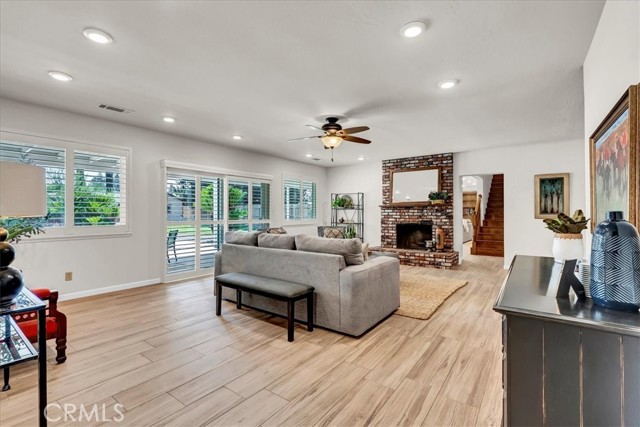 1328 S Cotta Street, Visalia CA: https://media.crmls.org/medias/5a22787e-e52a-4f51-aaca-3059f457fb54.jpg