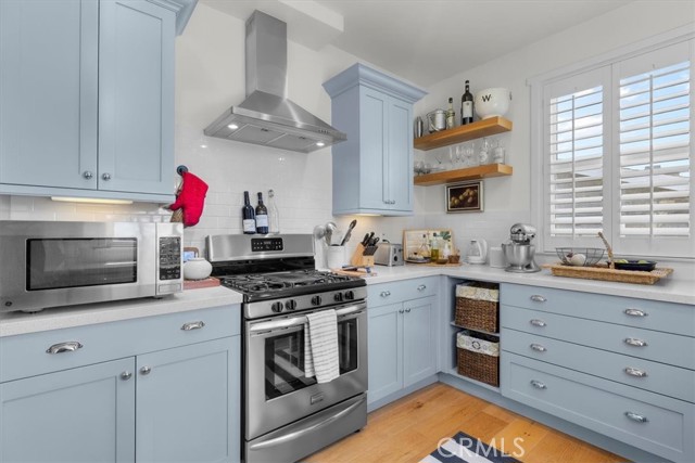 2505 Grant Avenue, Redondo Beach CA: https://media.crmls.org/medias/5a235cea-0ed3-49e5-ae98-890ca9fd8a4d.jpg