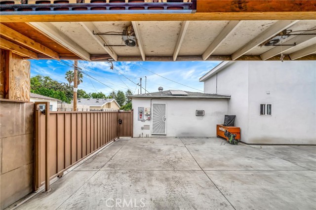 Detail Gallery Image 47 of 49 For 17119 Saticoy St, Van Nuys,  CA 91406 - 7 Beds | 4 Baths