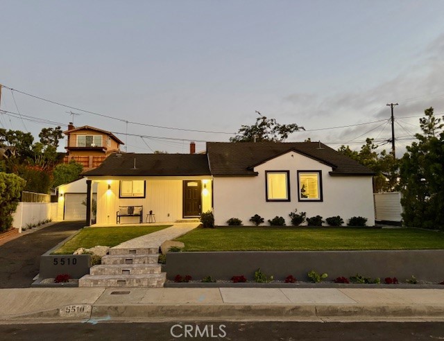 5510 Greenmeadows Street, Torrance CA: https://media.crmls.org/medias/5a23fb18-6f28-4f3c-8419-16e8621c34cf.jpg