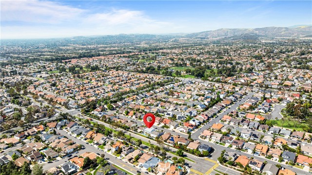 20 Grant, Irvine CA: https://media.crmls.org/medias/5a2400a0-ea2d-4be6-8ddb-85379f31a9be.jpg