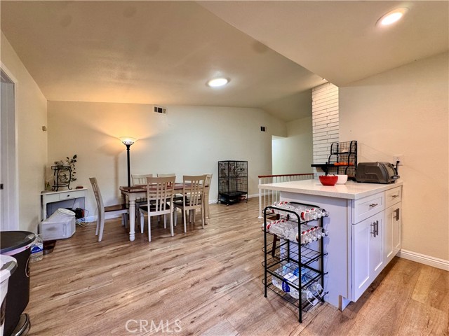 Detail Gallery Image 3 of 20 For 2442 Antelope, Corona,  CA 92882 - 4 Beds | 3 Baths