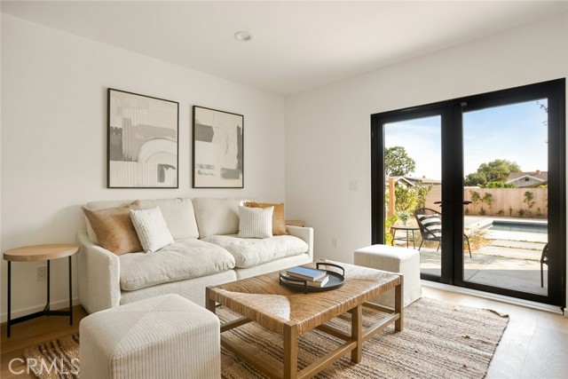 Detail Gallery Image 17 of 37 For 6652 Hough St, Los Angeles,  CA 90042 - 3 Beds | 3 Baths