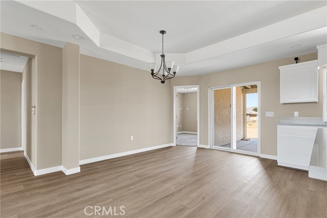 Detail Gallery Image 12 of 31 For 12513 Clallam Rd, Apple Valley,  CA 92308 - 4 Beds | 2 Baths