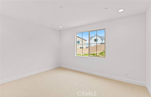 Detail Gallery Image 33 of 49 For 11763 Quailrun Ct, Chatsworth,  CA 91311 - 5 Beds | 5/1 Baths