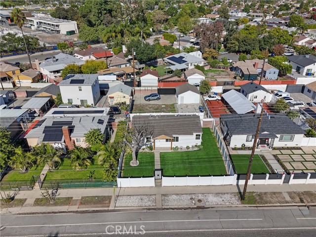 Detail Gallery Image 3 of 41 For 12317 Roscoe, Sun Valley,  CA 91352 - 3 Beds | 2 Baths