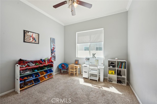10237 Cotoneaster Street, Apple Valley CA: https://media.crmls.org/medias/5a263a5f-3483-46e4-8385-1fd45c71f474.jpg