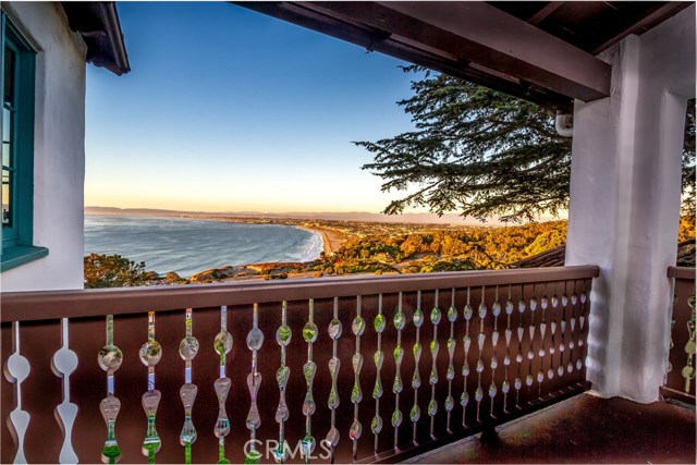 613 Via Del Monte, Palos Verdes Estates, California 90274, 6 Bedrooms Bedrooms, ,3 BathroomsBathrooms,Residential,Sold,Via Del Monte,PV17237653