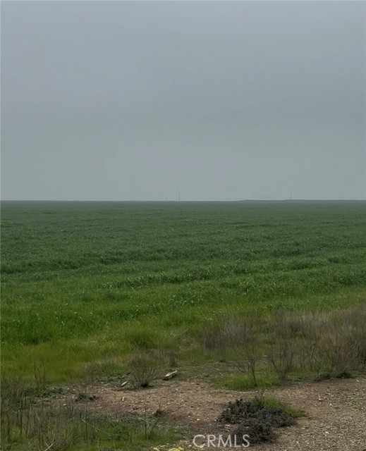 12010 E Childs Avenue, Le Grand CA: https://media.crmls.org/medias/5a27149b-fd21-47c9-9da7-0dfa8e55250b.jpg