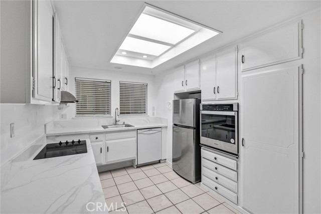 Detail Gallery Image 5 of 27 For 2329 via Mariposa #O,  Laguna Woods,  CA 92637 - 2 Beds | 2 Baths