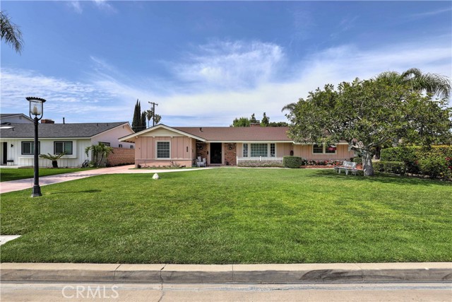 Image 3 for 1667 W Mells Ln, Anaheim, CA 92802