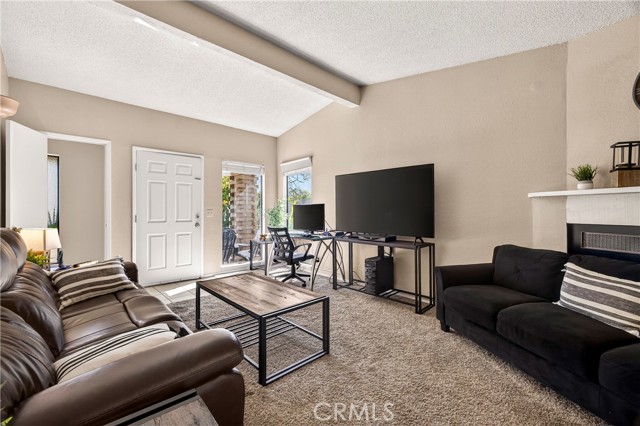 Detail Gallery Image 6 of 46 For 6 Orangewood, Oroville,  CA 95965 - – Beds | – Baths