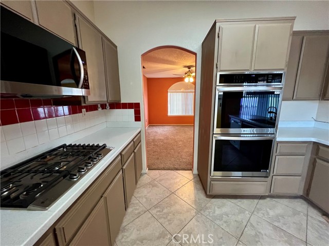 Detail Gallery Image 15 of 24 For 14355 Bochee Rd, Apple Valley,  CA 92307 - 3 Beds | 2 Baths