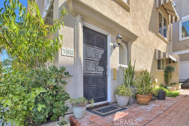 308 2nd Street, Manhattan Beach, California 90266, 2 Bedrooms Bedrooms, ,2 BathroomsBathrooms,Residential,Sold,2nd,PW23185431