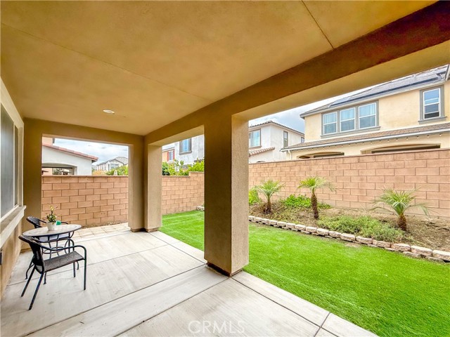 Detail Gallery Image 25 of 38 For 2941 E Travertine St, Ontario,  CA 91762 - 5 Beds | 4 Baths