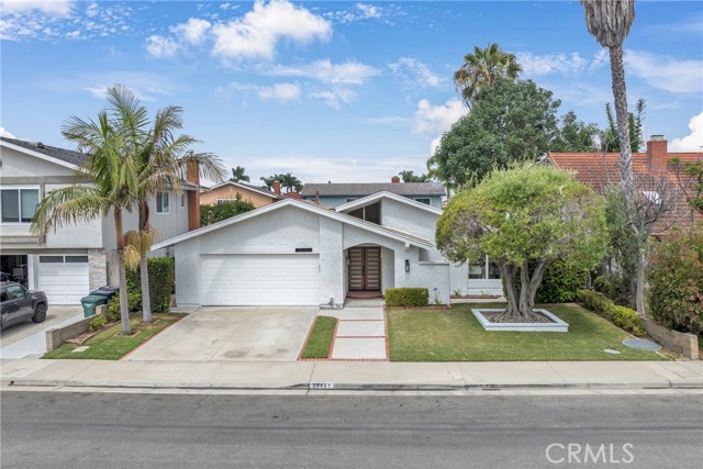 Image 1 of 50 For 20441 Whitetree Circle