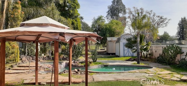 22065 Woodcreek Lane, Wildomar CA: https://media.crmls.org/medias/5a2cfe71-935e-4194-83e6-7c76d0ef6ec5.jpg