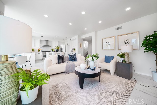 11 High Bluff, Laguna Niguel CA: https://media.crmls.org/medias/5a2d3be7-6866-44d5-854e-35071eb45f45.jpg