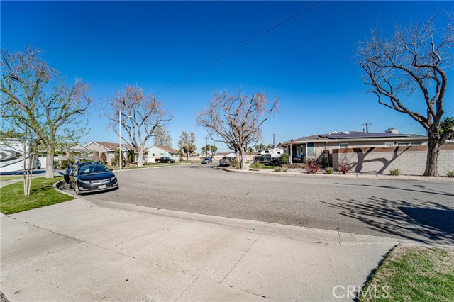 Image 3 for 6530 Dashwood St, Lakewood, CA 90713