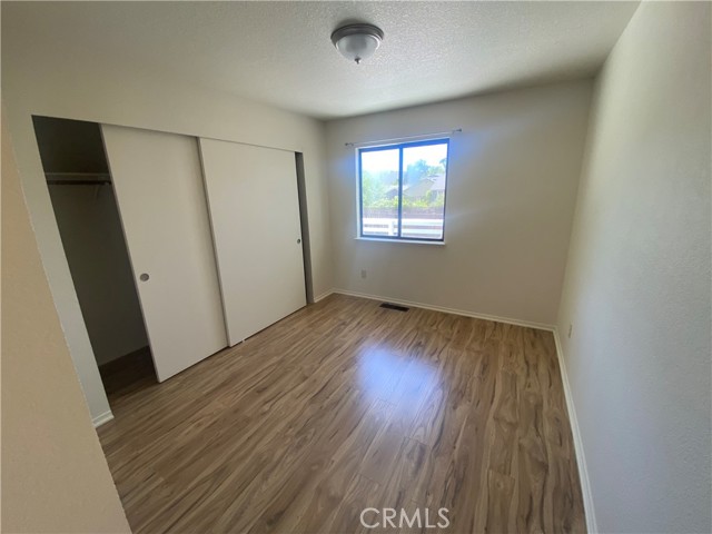 19491 Mountain Meadow S, Hidden Valley Lake CA: https://media.crmls.org/medias/5a2e00a0-2890-4a28-9d6a-977c965c0af9.jpg