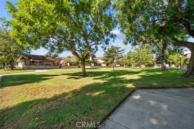 Detail Gallery Image 26 of 28 For 490 Escondido Ct, Camarillo,  CA 93010 - 2 Beds | 2 Baths