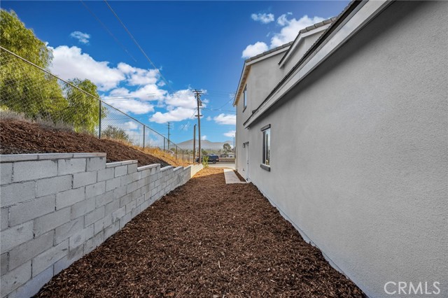 Detail Gallery Image 31 of 43 For 4040 Acacia Ave, Norco,  CA 92860 - 3 Beds | 2/1 Baths