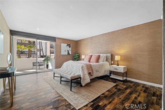 Detail Gallery Image 13 of 42 For 5339 Newcastle Ave #112,  Encino,  CA 91316 - 3 Beds | 2 Baths