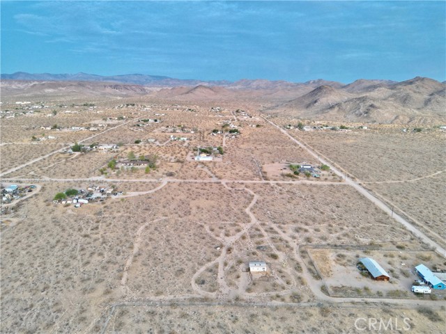 Detail Gallery Image 14 of 25 For 177 Cherokee Trl, Yucca Valley,  CA 92284 - 0 Beds | 0 Baths