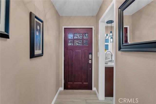Detail Gallery Image 5 of 34 For 8366 Basswood Ave, Riverside,  CA 92504 - 4 Beds | 2 Baths