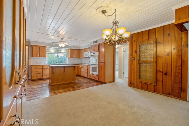 Detail Gallery Image 7 of 69 For 1714 N Blythe, Fresno,  CA 93722 - 3 Beds | 2 Baths