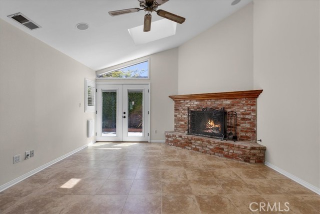 Detail Gallery Image 23 of 45 For 5442 W134th St, Hawthorne,  CA 90250 - 4 Beds | 2 Baths