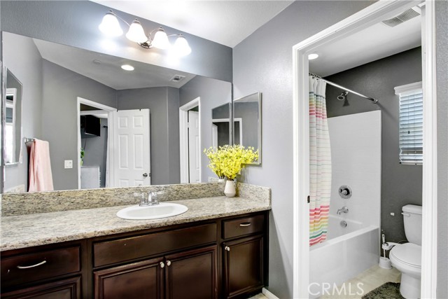 Image 21 of 42 For 26810 Sugarite Canyon Drive