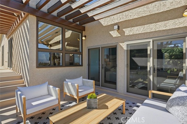 Detail Gallery Image 51 of 66 For 5204 Middlecrest Rd, Rancho Palos Verdes,  CA 90275 - 4 Beds | 3 Baths